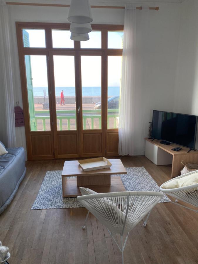 Villa Les Fleurs Appartement En Front De Mer Mers-les-Bains Exterior photo
